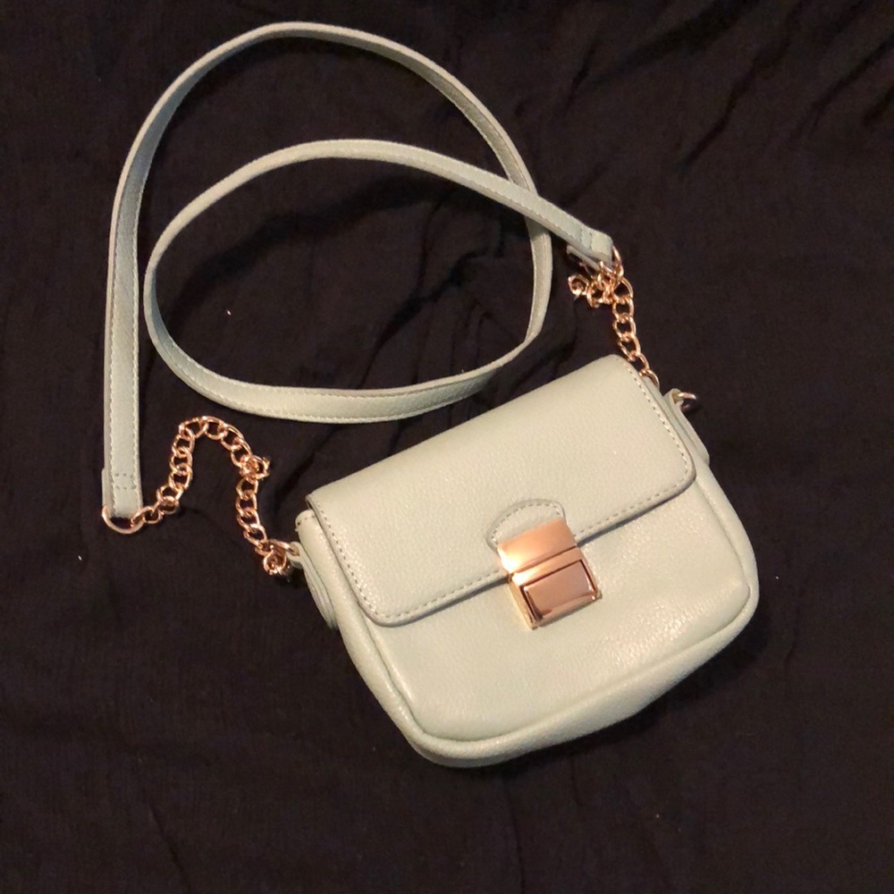 Forever 21 mint green crossbody purse. - Picture 1 of 7